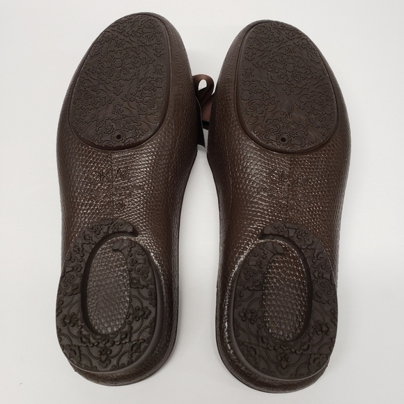 OKA B Brown Slide Slip-on Sandals Shoes Size Medium (7-8) - Picture 4 of 6